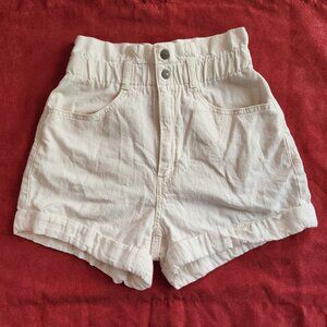 Levi's High-Waisted Mom Short
